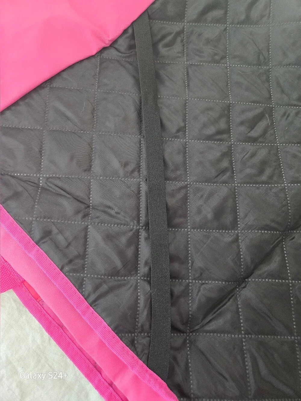Pet Travel Seat Cover for Cars - Pink Quilted Dog Carrier Mat